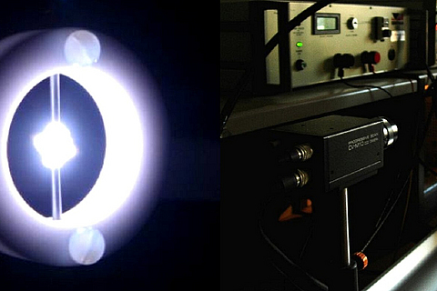 Versuchsaufbau zur orts- und  zeitaufgelösten Messung der Temperatur in  elektrostatischen Entladungsfunken