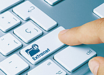 PC Tastatur mit der Beschriftung Extranet auf einer Taste